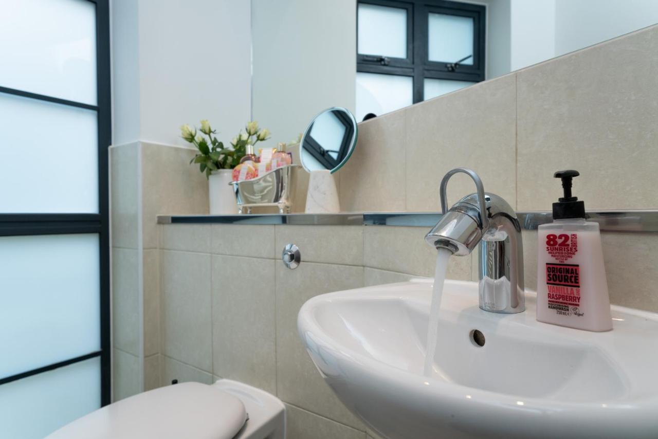 לונדון Huge & Central 3 Bedr, 4 Beds, 2,5 Bath Covent Gdn מראה חיצוני תמונה